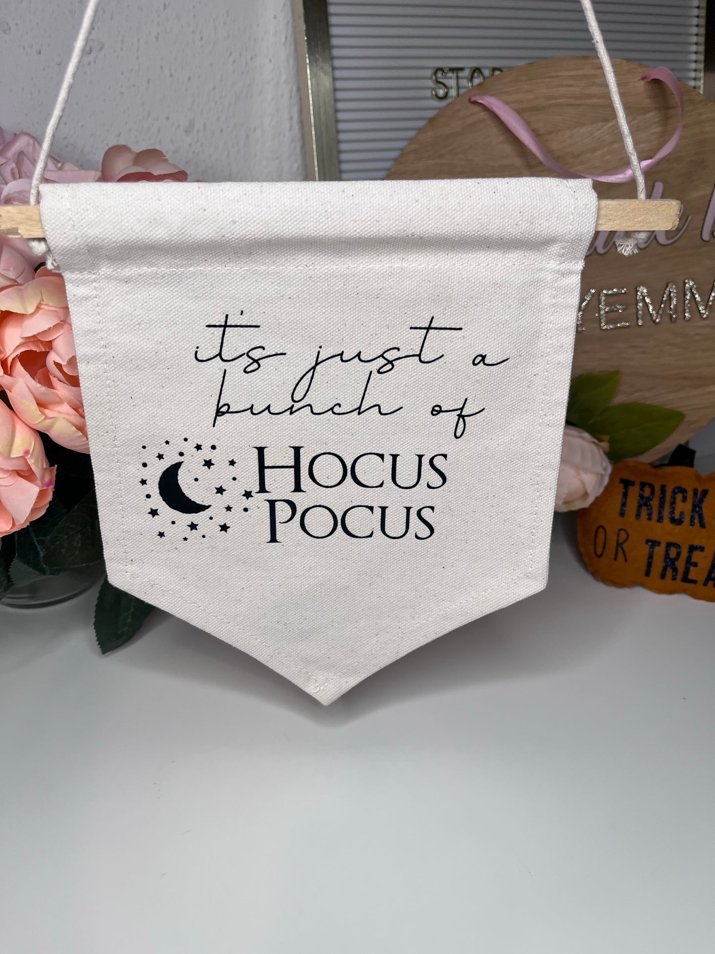 Hocus Pocus Flag Banner