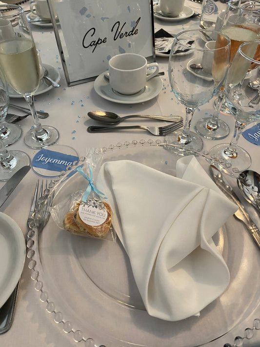 Acrylic Disc Guest Name Place Setting